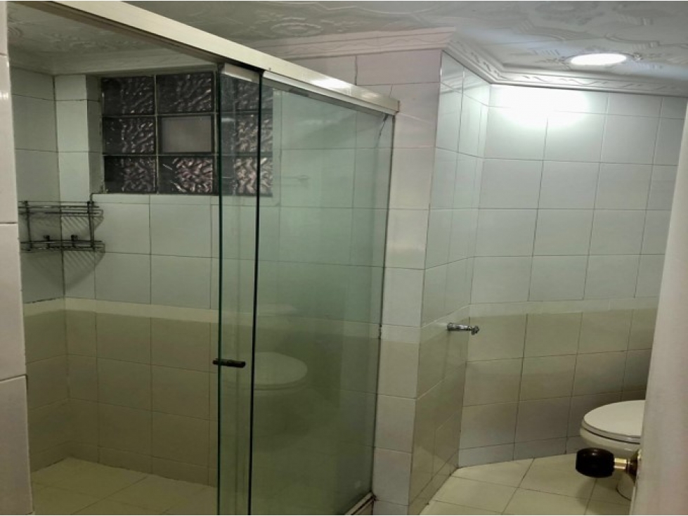 Apartamento en venta en El Poblado, Medellín · foto 17 de 24