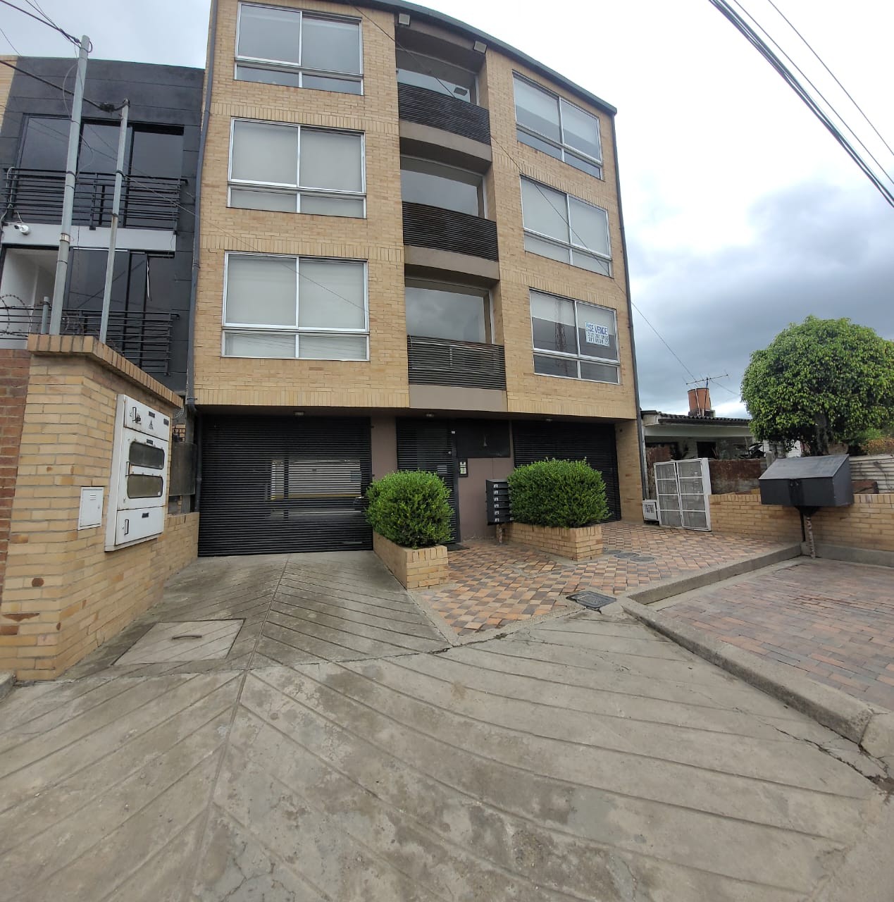 Apartamento en venta en Mercedes De Calahorra, Chía · foto 2 de 9