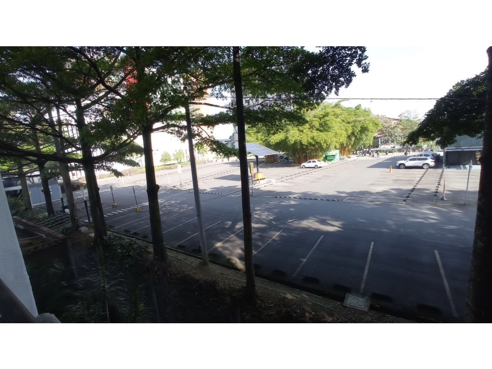 Apartamento en venta en El Poblado, Medellín · foto 22 de 24