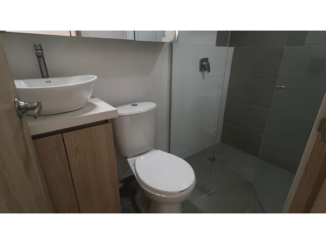 Apartamento de 3 alcobas en venta en El Trapiche, Bello, 55 m² · foto 8 de 17