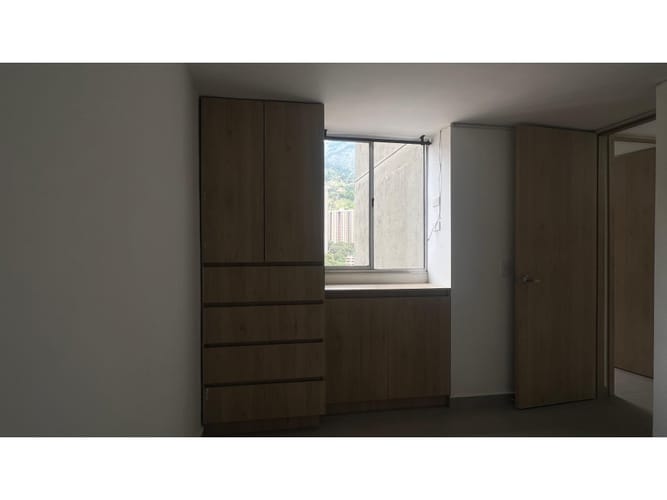 Apartamento de 3 alcobas en venta en El Trapiche, Bello, 55 m² · foto 10 de 17