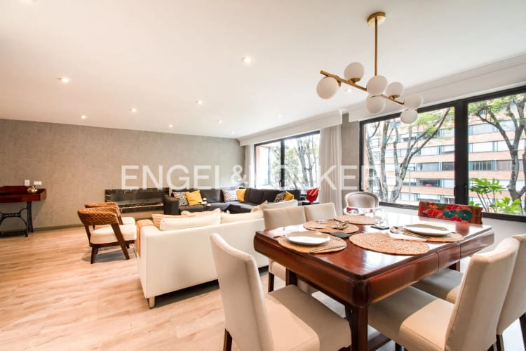 Apartamento de 2 alcobas en venta en Chicó Reservado, Bogotá, 155 m² · foto 4 de 15