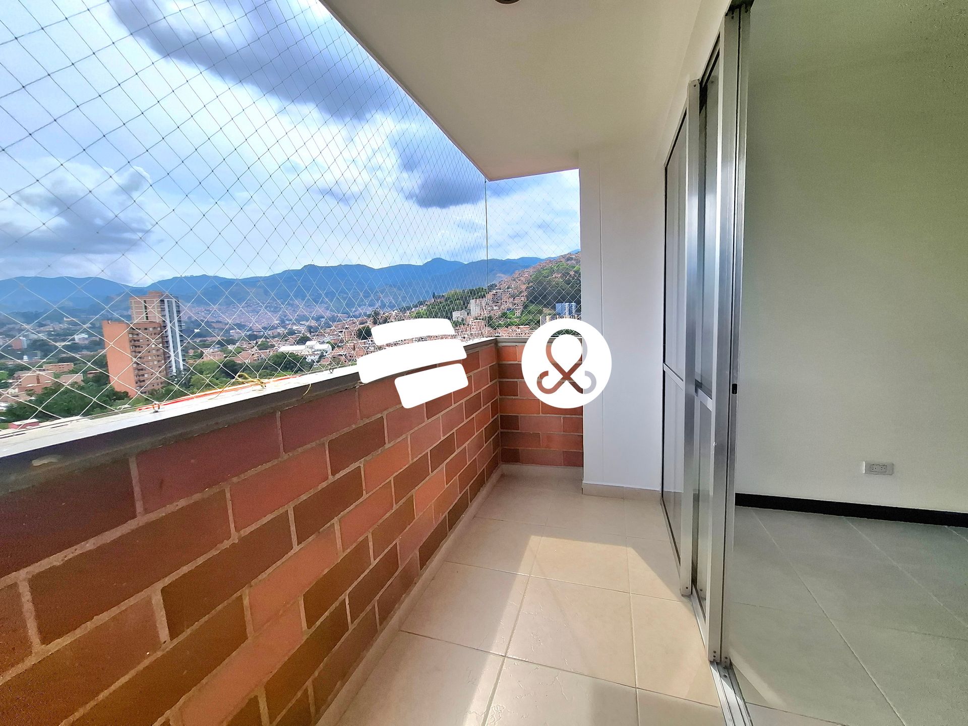 Apartamento en venta en Calasanz, Medellín · foto 4 de 24