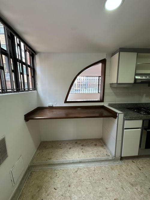 Apartamento de 1 alcoba en venta en Chicó Reservado, Bogotá, 82 m² · foto 17 de 24