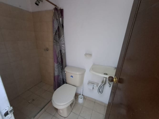 Local en arriendo en La America, Medellín, 180 m² · foto 5 de 10