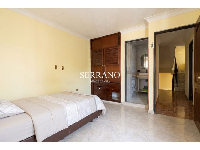 Apartamento de 4 alcobas en venta en Granjas De Provenza, Bucaramanga, 180 m² · foto 7 de 12