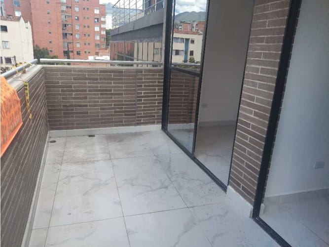 Apartamento de 2 alcobas en venta en Laureles, Medellín, 60 m² · foto 6 de 24