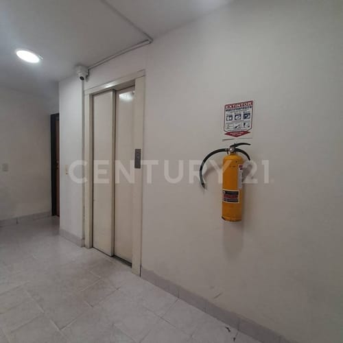 Apartamento de 2 alcobas en arriendo en Chapinero, Bogotá, 64 m² · foto 16 de 21