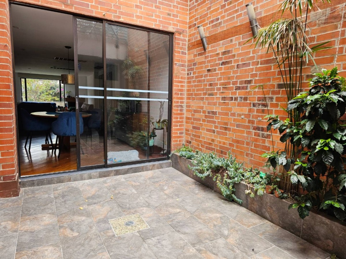 Casa en venta en Santa Ana Oriental, Bogotá · foto 5 de 24