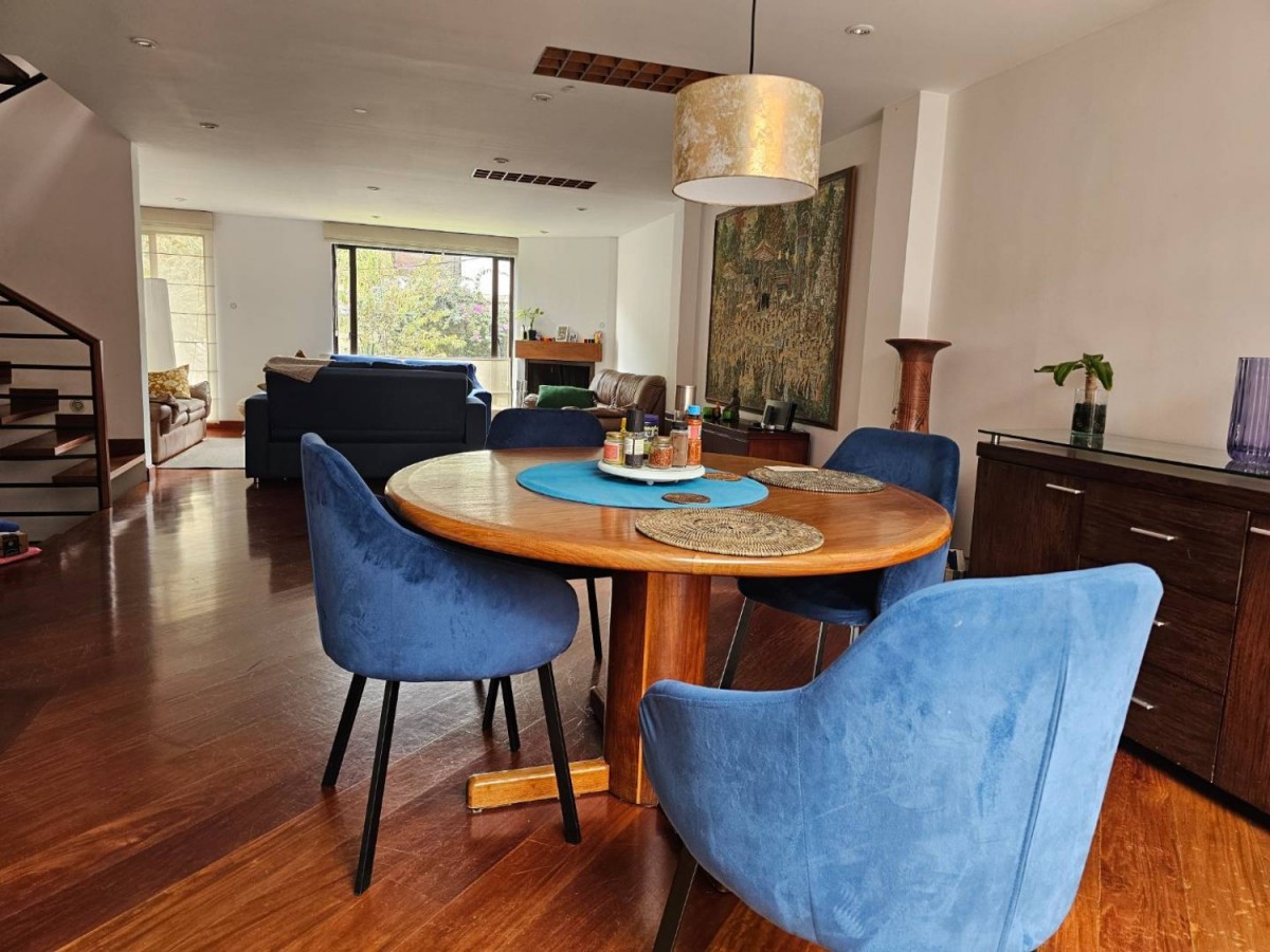 Casa en venta en Santa Ana Oriental, Bogotá · foto 8 de 24