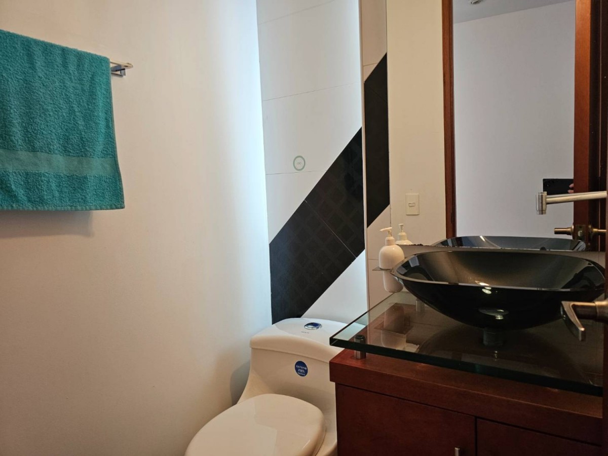 Casa en venta en Santa Ana Oriental, Bogotá · foto 11 de 24