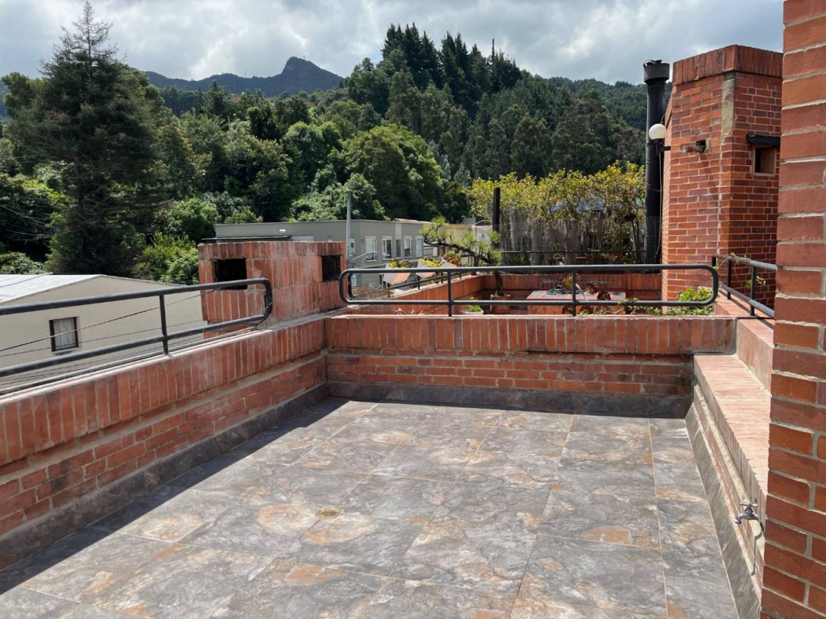 Casa en venta en Santa Ana Oriental, Bogotá · foto 22 de 24