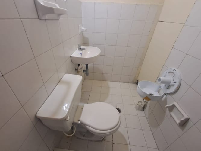 Local en arriendo en La Floresta, Medellín, 330 m² · foto 2 de 14
