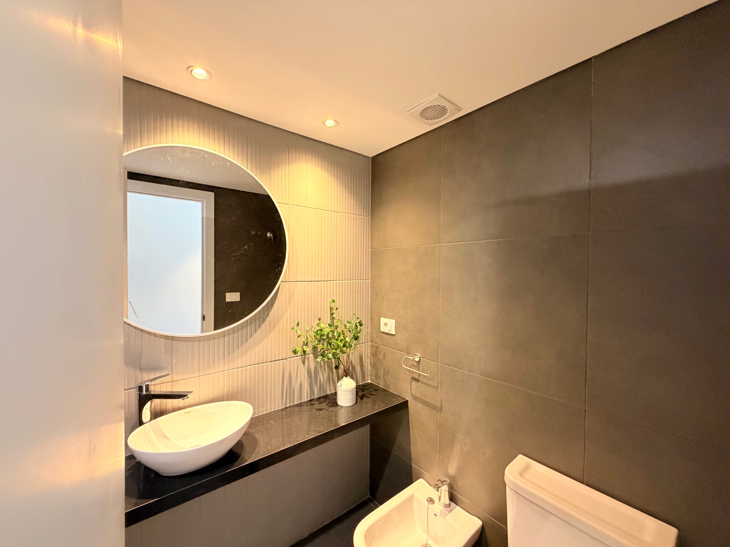 ALQUILER APARTAMENTO AMOBLADO DE 2 DORMITORIOS CON GARAJE Y AMENITIES  – EDIFICIO DOMINI HOUSE, CORDÓN · Foto 9
