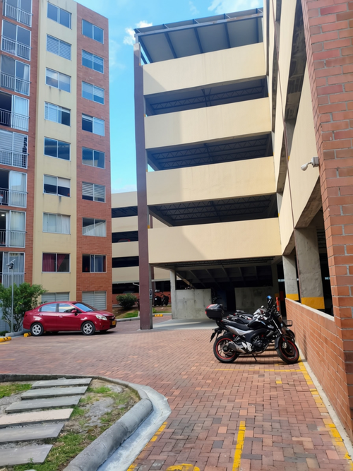 Apartamento de 3 alcobas en venta en Ub. Villa Clara Et. Ii, Ibagué, 54 m² · foto 23 de 24