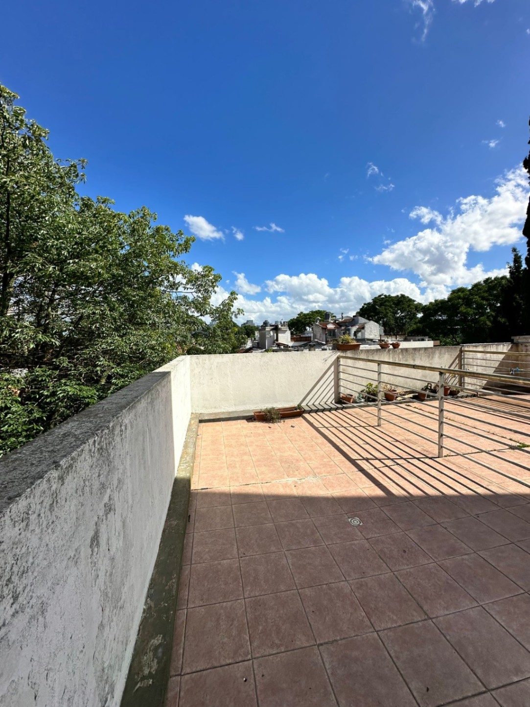 ALQUILER MONOAMBIENTE VIVIENDA / OFICINA + BALCON A PASOS DE WTC - POCITOS. · Foto 9