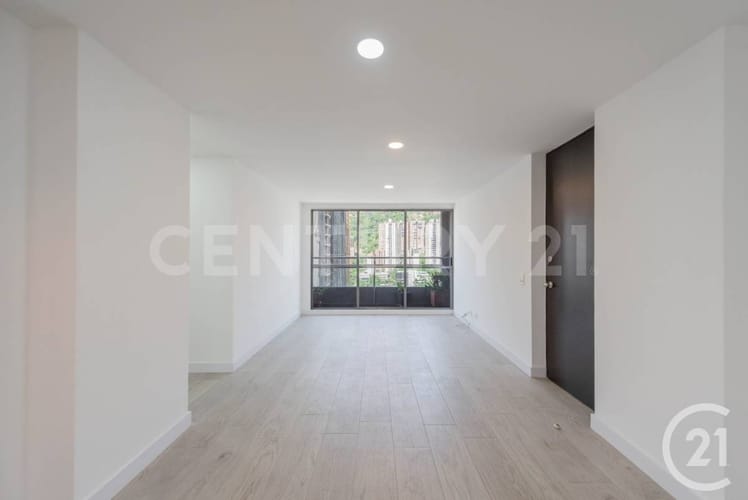 Apartamento de 2 alcobas en arriendo en Simesa, Medellín, 90 m² · foto 2 de 24