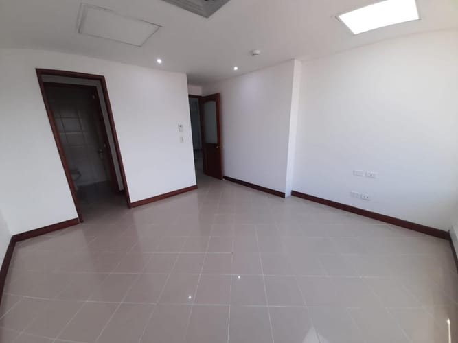 Oficina en arriendo en Astorga, Medellín, 77 m² · foto 3 de 9