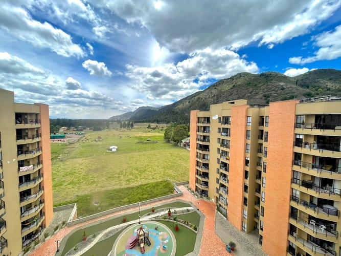Apartamento en venta en Laura Vicuña, Chía · foto 23 de 24