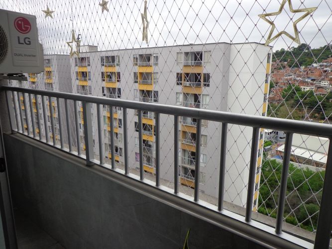 Apartamento en venta en Quebrada La Iglesia Ii, Bucaramanga, 53 m² · foto 9 de 20