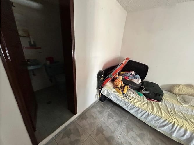 Casa de 17 alcobas en arriendo en Casco Antiguo - Floridablanca, Floridablanca, 165 m² · foto 10 de 24