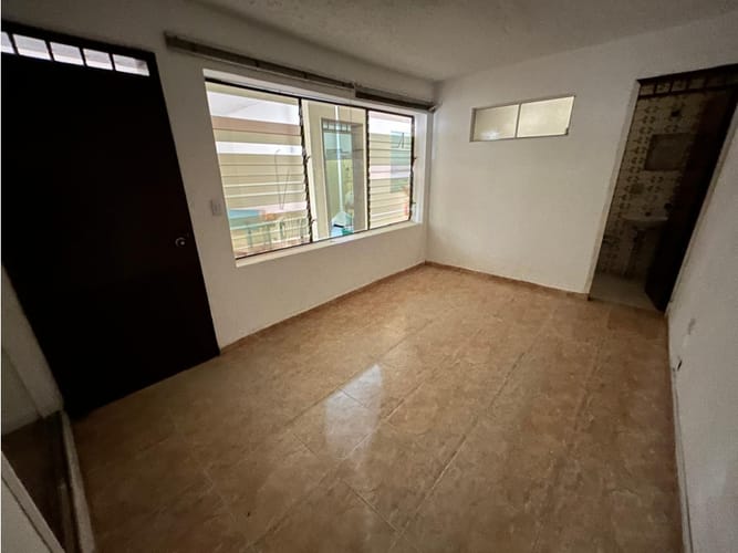 Casa de 17 alcobas en arriendo en Casco Antiguo - Floridablanca, Floridablanca, 165 m² · foto 17 de 24