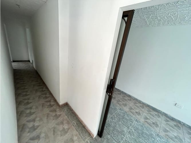 Casa de 17 alcobas en arriendo en Casco Antiguo - Floridablanca, Floridablanca, 165 m² · foto 20 de 24