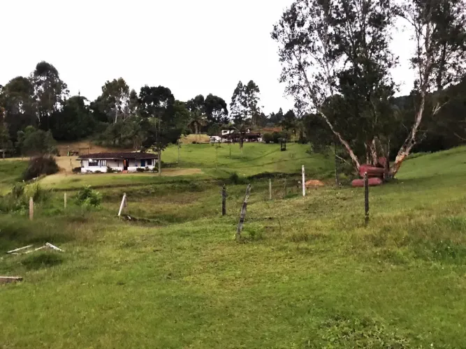 Finca en venta en Tablacito, Rionegro, 55000 m² · foto 5 de 19