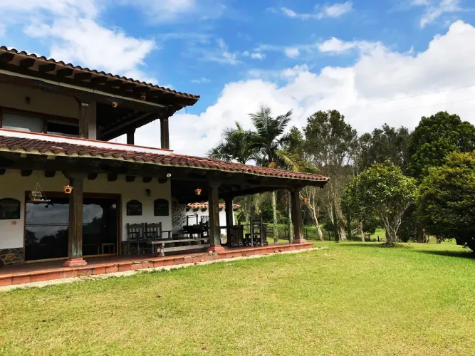 Finca en venta en Tablacito, Rionegro, 55000 m² · foto 18 de 19