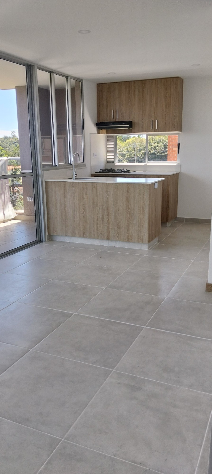 Apartamento en arriendo en Centro, Rionegro · foto 7 de 19