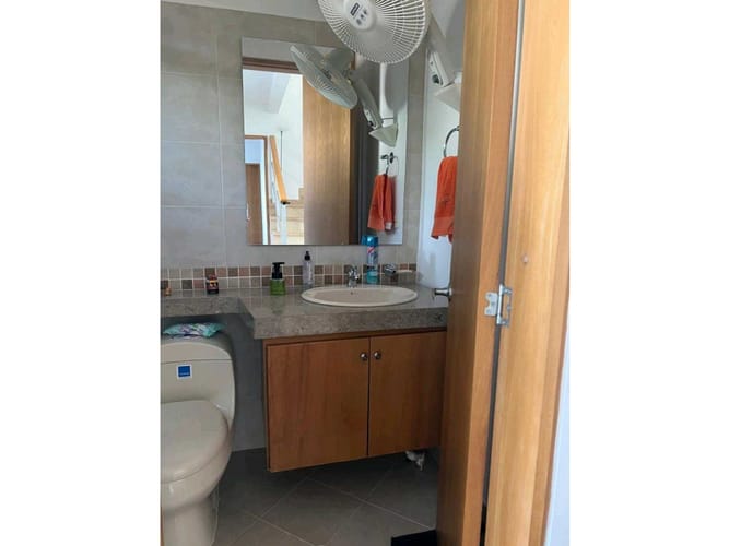 Casa de 3 alcobas en venta en Ricaurte, 128 m² · foto 19 de 24