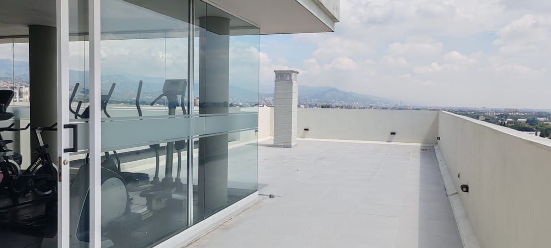 Apartamento de 3 alcobas en venta en Ciudad Jardin, Cali, 147 m² · foto 11 de 24