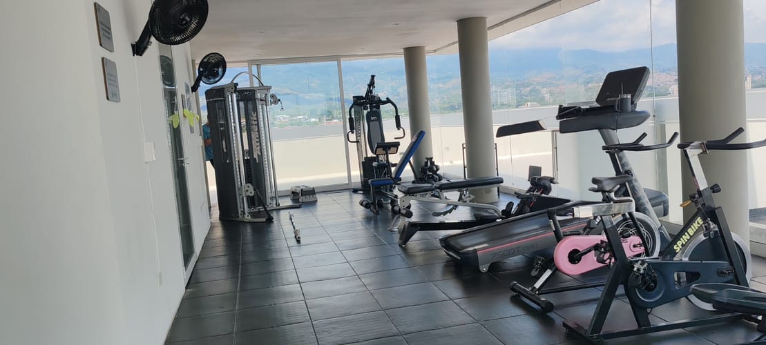 Apartamento de 3 alcobas en venta en Ciudad Jardin, Cali, 147 m² · foto 12 de 24
