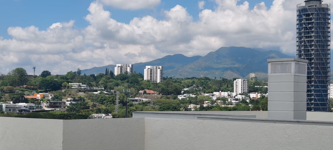 Apartamento de 3 alcobas en venta en Ciudad Jardin, Cali, 147 m² · foto 10 de 24