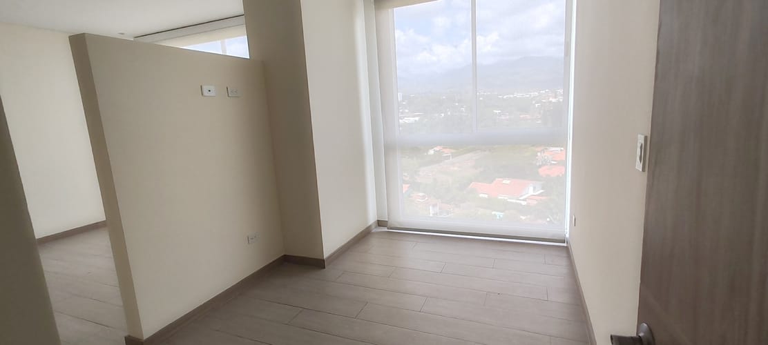 Apartamento de 3 alcobas en venta en Ciudad Jardin, Cali, 147 m² · foto 21 de 24