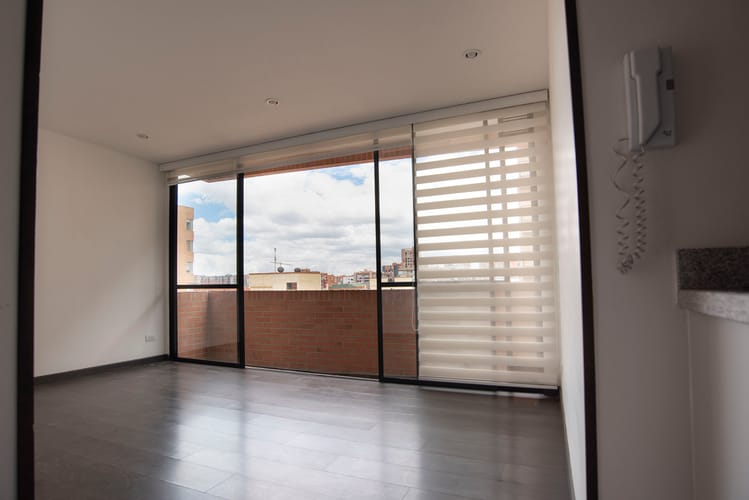 Apartamento de 3 alcobas en arriendo en Cedritos, Bogotá, 97 m² · foto 2 de 16