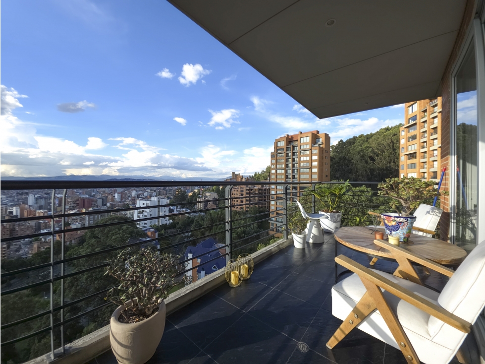Apartamento en venta en Pardo Rubio, Bogotá · foto 2 de 24