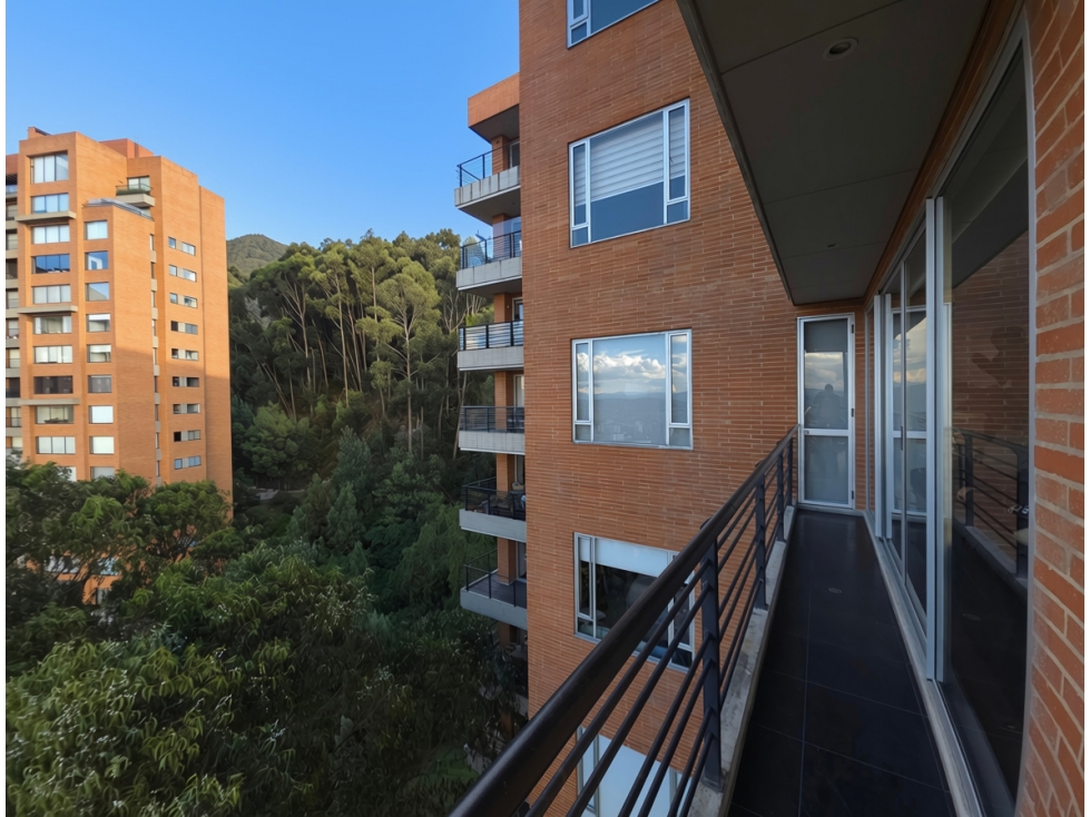 Apartamento en venta en Pardo Rubio, Bogotá · foto 4 de 24