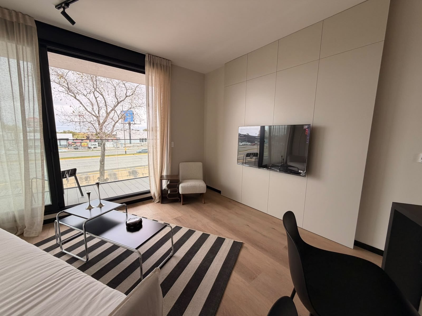 ALQUILER APARTAMENTO DE 1 DORMITORIO Y AMENITIES EN VENTURA TOWER CARRASCO · Foto 2