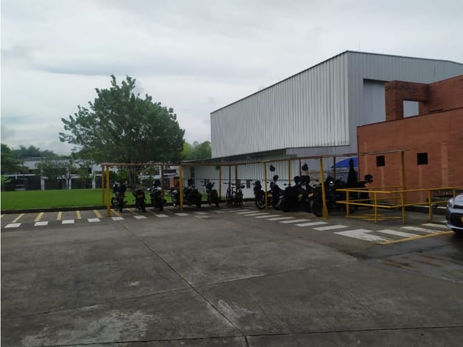 Oficina en arriendo en Mercasa, Pereira, 369 m² · foto 5 de 24