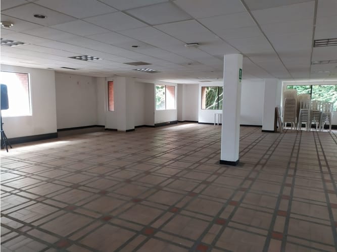 Oficina en arriendo en Mercasa, Pereira, 369 m² · foto 20 de 24