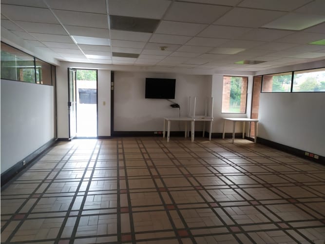 Oficina en arriendo en Mercasa, Pereira, 369 m² · foto 22 de 24