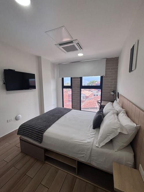 Edificio en arriendo en Belén, Medellín, 800 m² · foto 6 de 16
