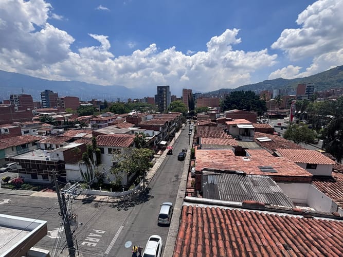 Edificio en arriendo en Belén, Medellín, 800 m² · foto 13 de 16