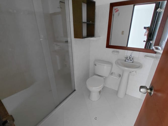 Apartamento de 3 alcobas en arriendo en Belén Las Mercedes, Medellín, 105 m² · foto 2 de 24