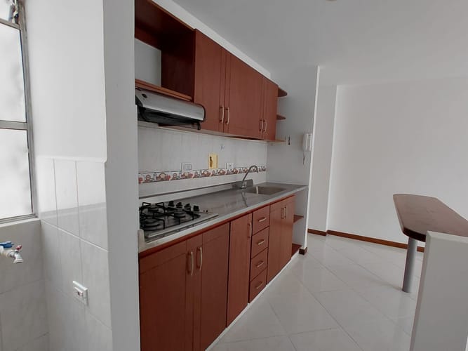 Apartamento de 3 alcobas en arriendo en Belén Las Mercedes, Medellín, 105 m² · foto 3 de 24