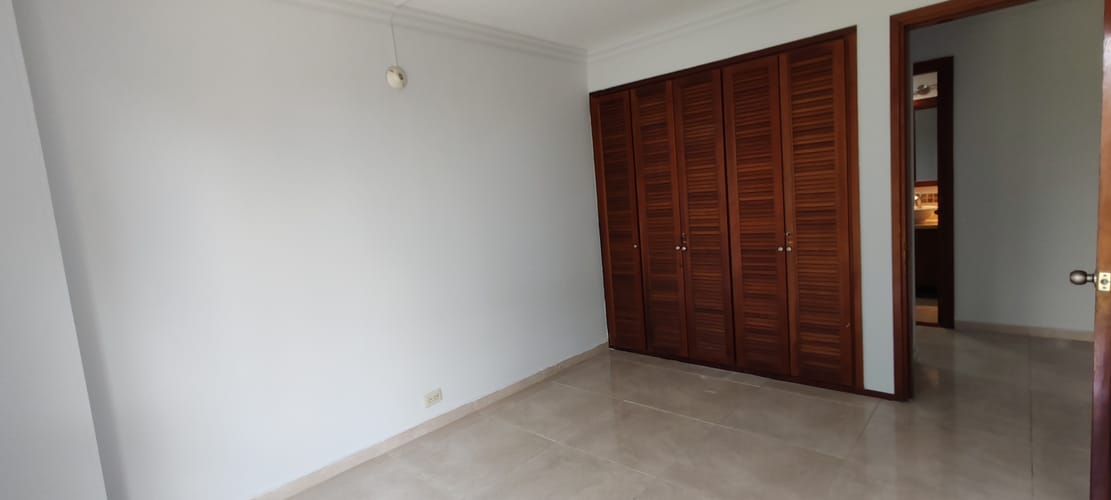 Apartamento de 3 alcobas en venta en El Ingenio, Cali, 120 m² · foto 7 de 22