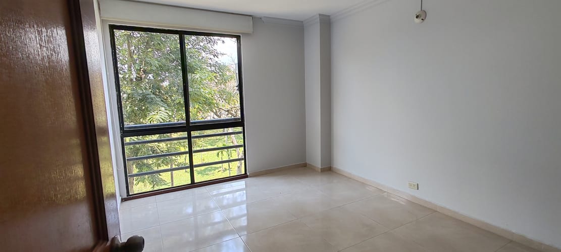 Apartamento de 3 alcobas en venta en El Ingenio, Cali, 120 m² · foto 12 de 22