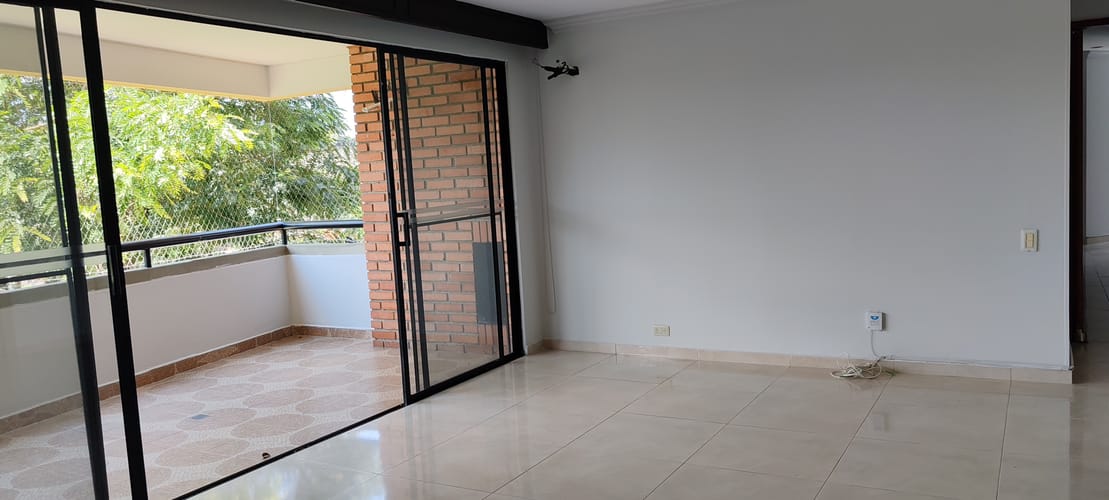 Apartamento de 3 alcobas en venta en El Ingenio, Cali, 120 m² · foto 15 de 22