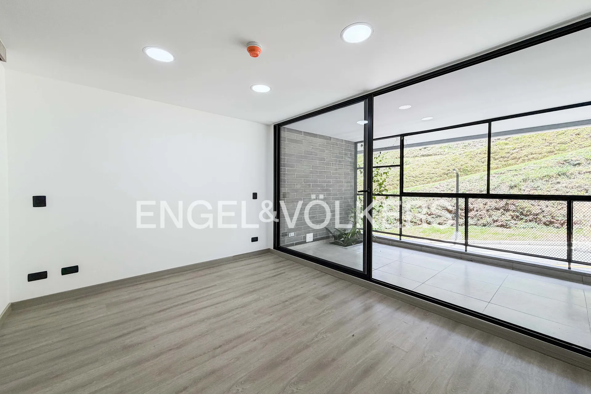 Apartamento en venta en Loma De Las Brujas, Envigado · foto 5 de 11